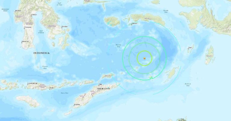 7.3-Magnitude Quake Hits Indonesia, No Tsunami Threat